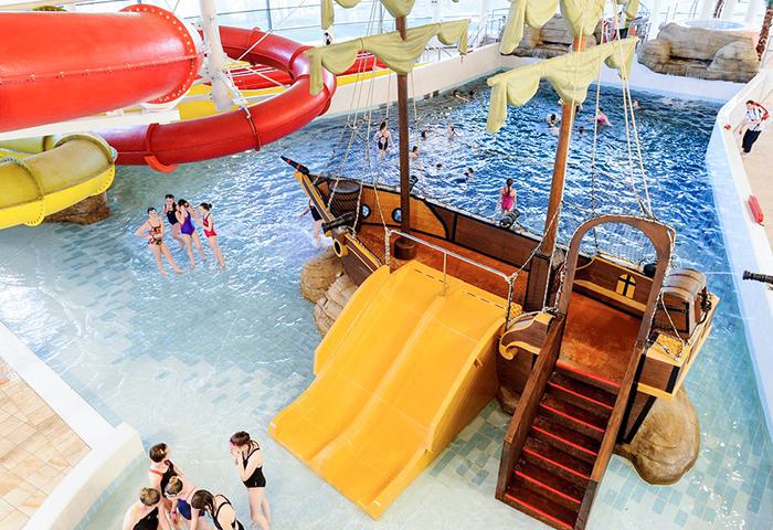 Bangor Aurora NA Slider Detail2 700x480