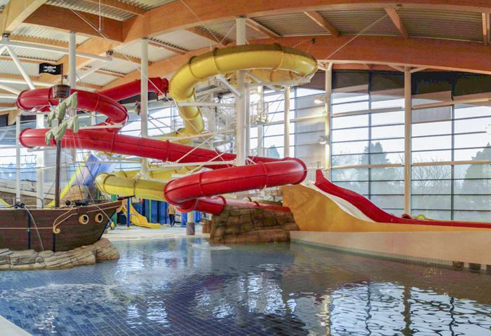 Bangor Aurora NA Slider Detail3 700x480