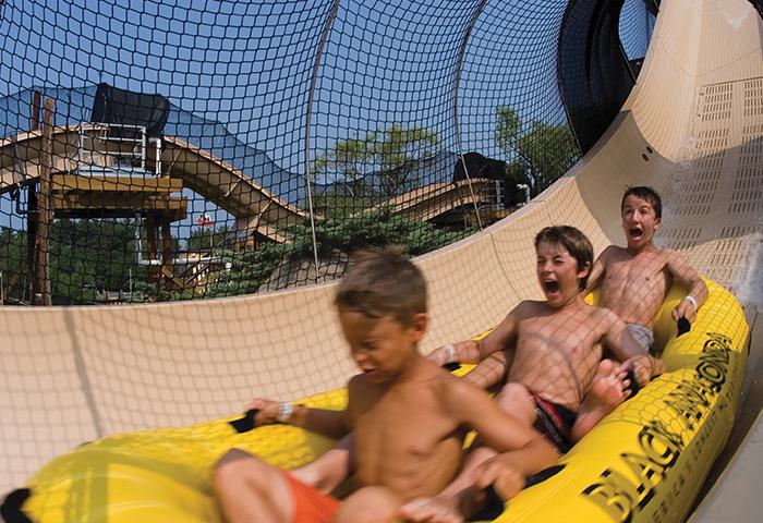 Noahsark Blackanaconda Sliderdetail 700X480