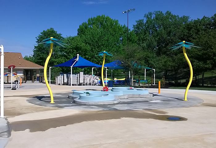 Clarksvillecoveaquaticcenter Sliderdetail5 700X480