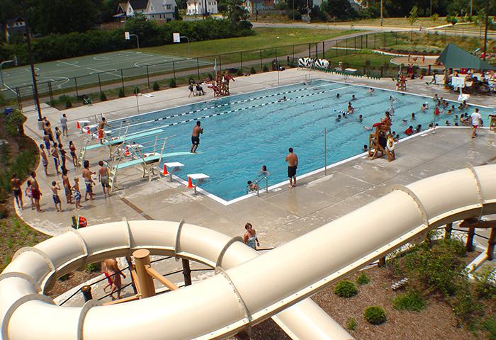 Communitypoolgoodmanpark Sliderdetail4 700X480