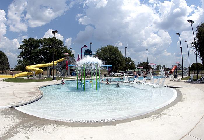 Leonardparkpool Sliderdetail4 700X480