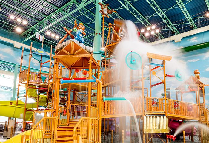 Great Wolf Lodge Resorts Gurnee NG Slider Detail2 700x480